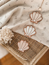 Load image into Gallery viewer, Mini Shell Wall Hanging