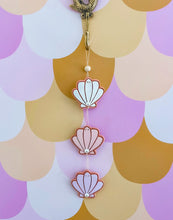 Load image into Gallery viewer, Mini Shell Wall Hanging