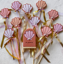 Load image into Gallery viewer, Shell Wand Party Favour Set