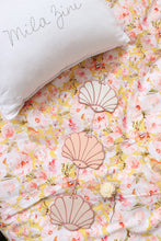 Load image into Gallery viewer, TILA Shell Wall Hanging