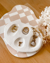 Load image into Gallery viewer, Jewellery Grottos