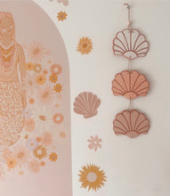 Load image into Gallery viewer, TILA Shell Wall Hanging